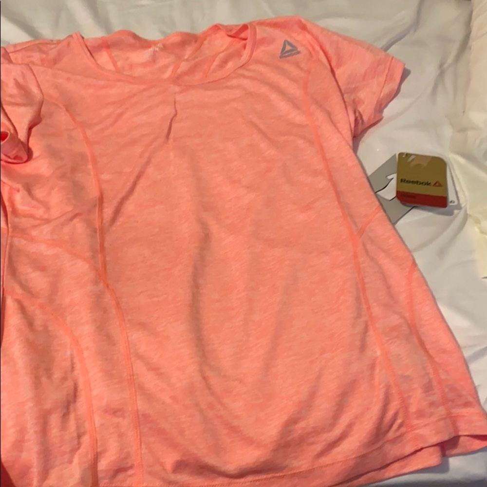 Ladies workout tee